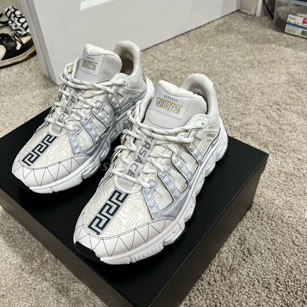 Versace Trigreca sneakers